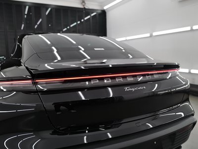 2021 Porsche TAYCAN 照片 64