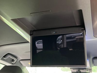 2025 Toyota ALPHARD — фото 5