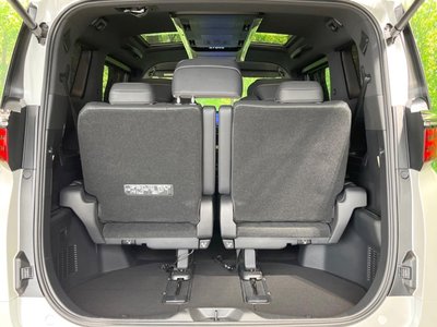 2025 Toyota ALPHARD — фото 45