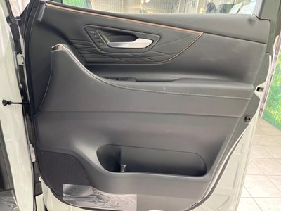 2025 Toyota ALPHARD — фото 49