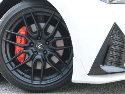 2024 Lexus IS — миниатюра 10