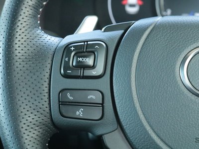 2024 Lexus IS — миниатюра 45