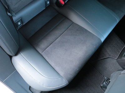 2024 Lexus IS — миниатюра 52
