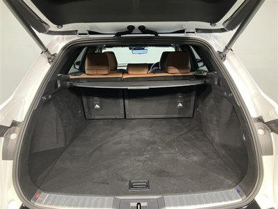 صورة مصغرة 26 لـ 2025 Toyota CROWN ESTATE