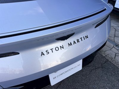 صورة مصغرة 30 لـ 2025 Aston Martin DB12