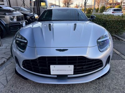 صورة 14 لـ 2025 Aston Martin DB12