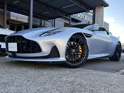 صورة 4 لـ 2025 Aston Martin DB12