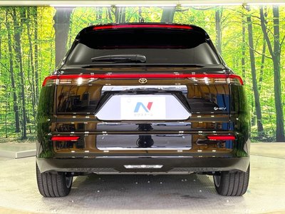 صورة 14 لـ 2025 Toyota CROWN ESTATE