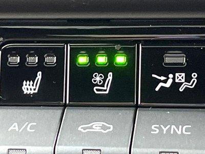 2025 Toyota CROWN ESTATE — миниатюра 38