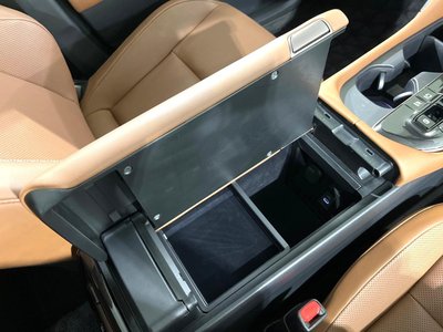 2025 Toyota CROWN ESTATE — миниатюра 62