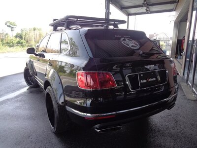 2017 Bentley BENTAYGA — миниатюра 3