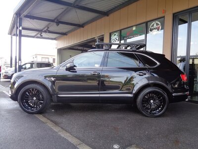 2017 Bentley BENTAYGA — миниатюра 5