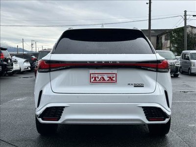 2023 Lexus RX thumbnail 17