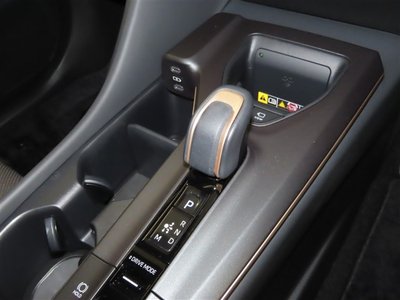 2023 Toyota CROWN CROSSOVER 缩略图 23