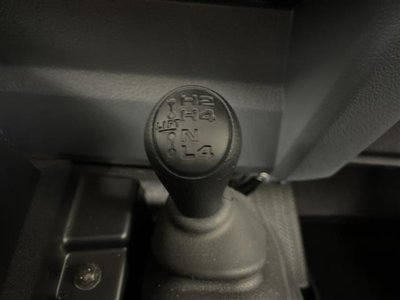 2024 Toyota LAND CRUISER 70 照片 16