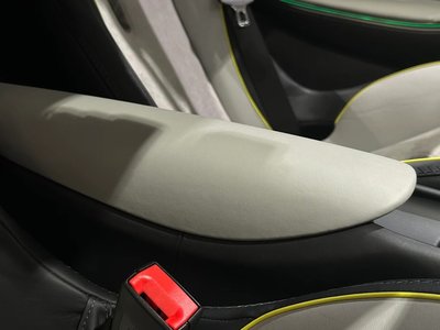 صورة 36 لـ 2023 Mclaren ARTURA