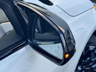 2025 BMW 1 SERIES photo 14
