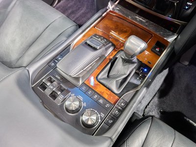 2016 Lexus LX 缩略图 22
