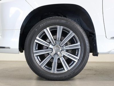 2016 Lexus LX 缩略图 9
