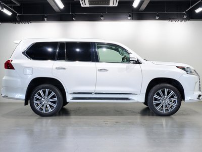 2016 Lexus LX 缩略图 4