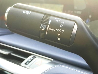 صورة مصغرة 11 لـ 2017 Lexus LC