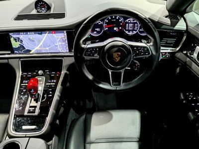 2018 Porsche PANAMERA — фото 21