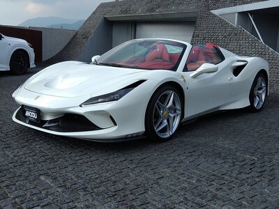 2022 Ferrari F8 SPIDER 照片 2