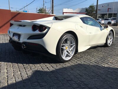 2022 Ferrari F8 SPIDER 照片 6