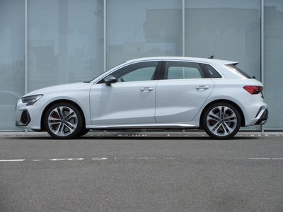 صورة 6 لـ 2025 AUDI S3 SPORTBACK