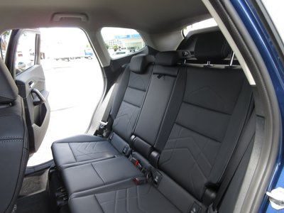 2026 BMW X1 thumbnail 32