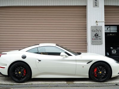 2016 Ferrari CALIFORNIA T 照片 13