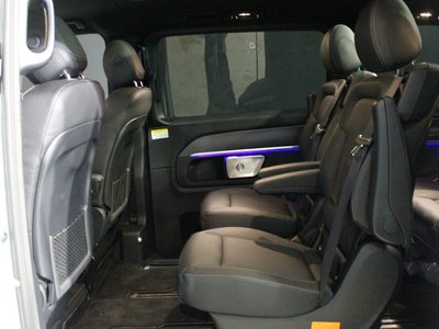 2026 Mercedes-BENZ V-CLASS photo 14