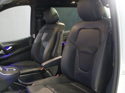 2026 Mercedes-BENZ V-CLASS photo 3