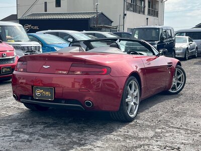 صورة 5 لـ 2010 Aston Martin V8 VANTAGE ROADSTER