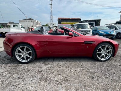 صورة 6 لـ 2010 Aston Martin V8 VANTAGE ROADSTER