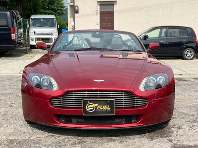 صورة 8 لـ 2010 Aston Martin V8 VANTAGE ROADSTER