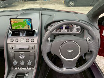صورة 22 لـ 2010 Aston Martin V8 VANTAGE ROADSTER