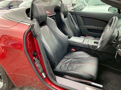 صورة 15 لـ 2010 Aston Martin V8 VANTAGE ROADSTER
