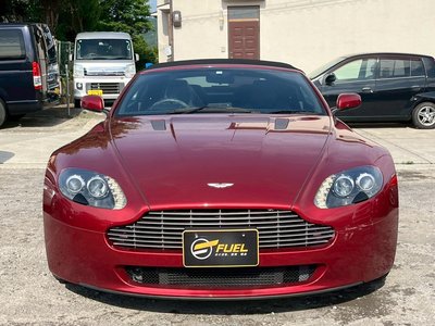 صورة 42 لـ 2010 Aston Martin V8 VANTAGE ROADSTER