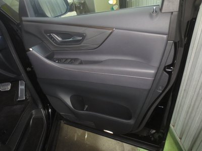 صورة 33 لـ 2024 Toyota ALPHARD