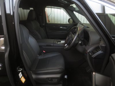 صورة 32 لـ 2024 Toyota ALPHARD