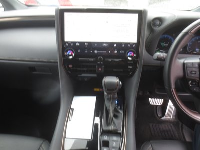 2024 Toyota ALPHARD 照片 7