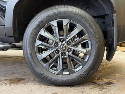 صورة 24 لـ 2025 Toyota LAND CRUISER 250