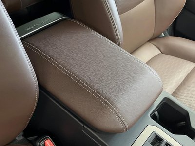 صورة 32 لـ 2025 Toyota LAND CRUISER 250