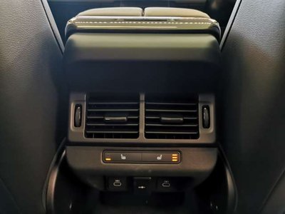 صورة 11 لـ 2025 LAND Rover RANGE ROVER EVOQUE