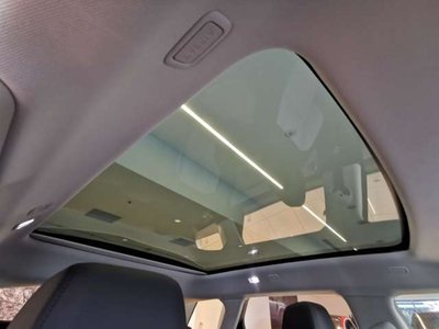 صورة 3 لـ 2025 LAND Rover RANGE ROVER EVOQUE