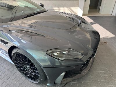 2024 Aston Martin DBS SUPERLEGGERA — фото 11