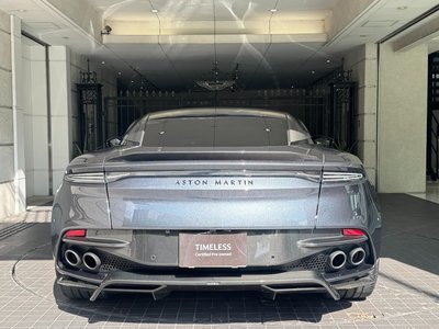 2024 Aston Martin DBS SUPERLEGGERA — фото 6