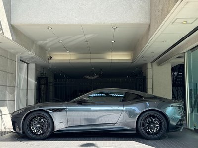2024 Aston Martin DBS SUPERLEGGERA — фото 4