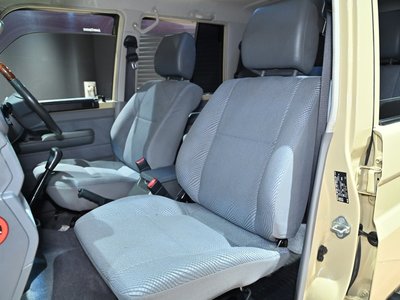 2015 Toyota LAND CRUISER 70 thumbnail 18